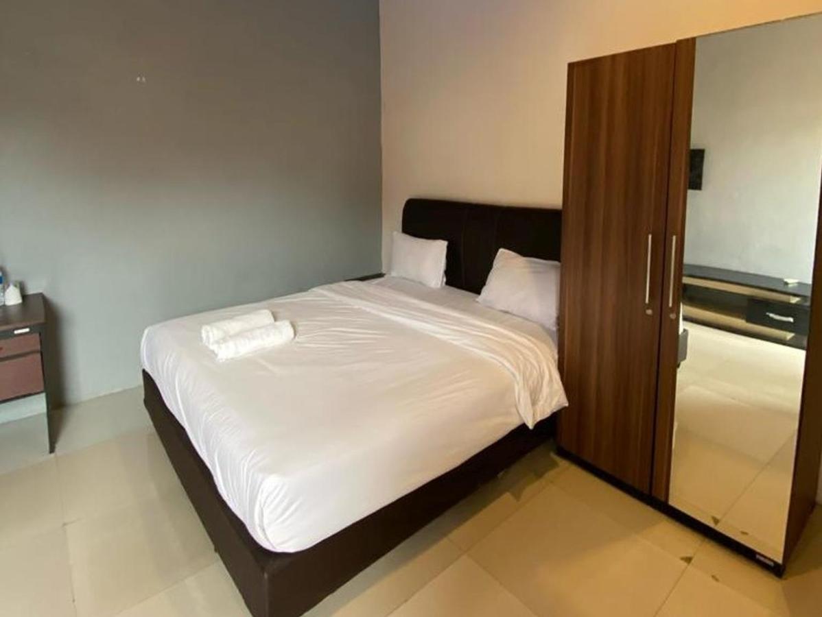Djaboerigin Mongonsidi Guest House Redpartner Medan Exterior foto